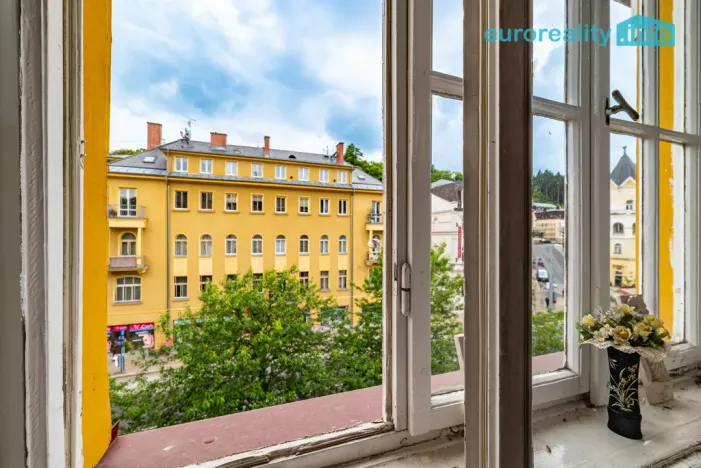 Prodej bytu 2+1, Mariánské Lázně, Hlavní třída, 79 m2