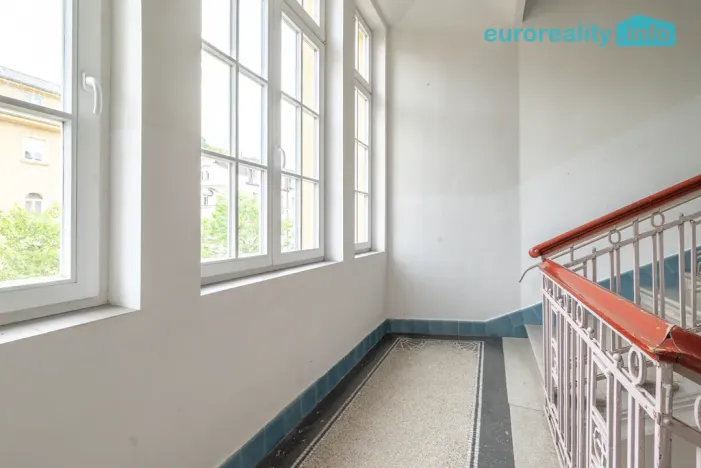Prodej bytu 2+1, Mariánské Lázně, Hlavní třída, 79 m2