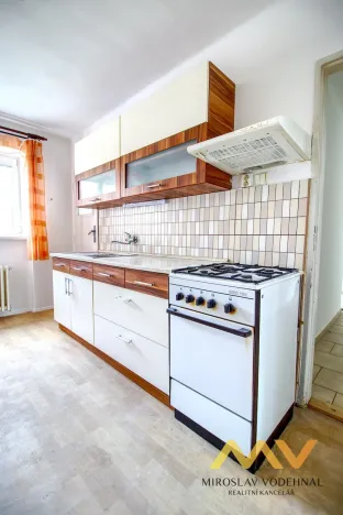 Pronájem bytu 2+1, Hradec Králové, Na Střezině, 55 m2