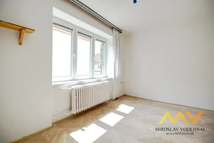 Pronájem bytu 2+1, Hradec Králové, Na Střezině, 55 m2