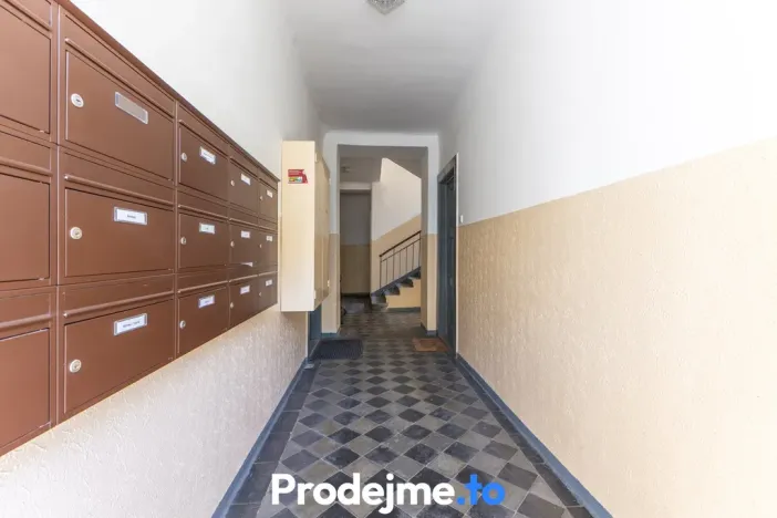 Pronájem bytu 1+1, Praha - Smíchov, Bieblova, 42 m2