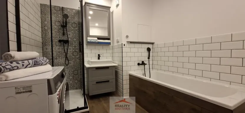Prodej bytu 2+kk, Rožnov pod Radhoštěm, 5. května, 40 m2