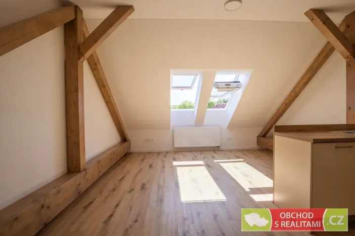 Pronájem bytu 2+kk, Heřmanův Městec, Masarykovo náměstí, 66 m2