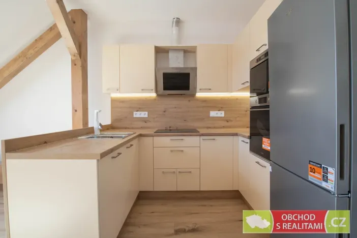 Pronájem bytu 2+kk, Heřmanův Městec, Masarykovo náměstí, 66 m2