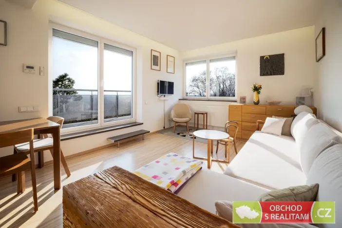 Prodej bytu 2+kk, Praha - Horní Počernice, Studnická, 73 m2