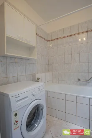 Pronájem bytu 3+1, Praha - Háje, Květnového vítězství, 77 m2