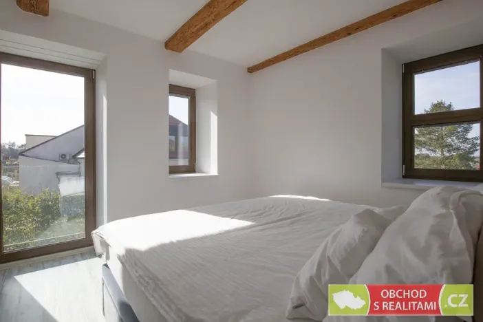 Pronájem rodinného domu, Dubany, 165 m2