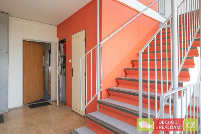 Prodej bytu 2+kk, Praha - Lhotka, Novodvorská, 41 m2