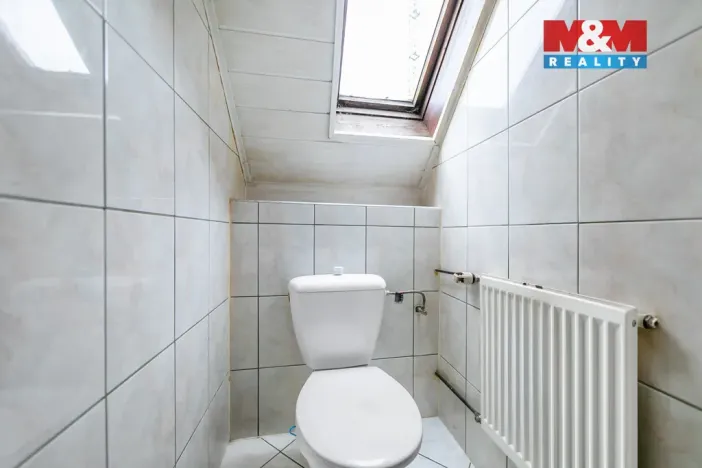 Prodej činžovního domu, Holýšov, náměstí 5. května, 230 m2