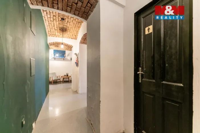 Pronájem restaurace, Praha - Vinohrady, Rumunská, 170 m2
