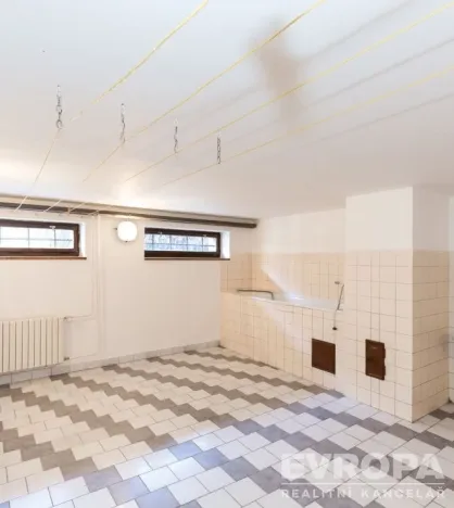 Pronájem vily, Průhonice, Sadová, 350 m2
