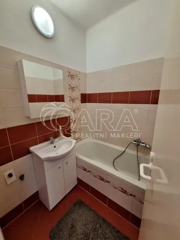 Pronájem bytu 1+1, Neratovice, Dr. E. Beneše, 39 m2