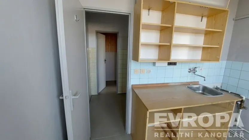 Pronájem bytu 2+1, Praha - Strašnice, Křenická, 65 m2