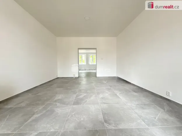 Pronájem bytu 2+1, Droužkovice, Rudé armády, 72 m2