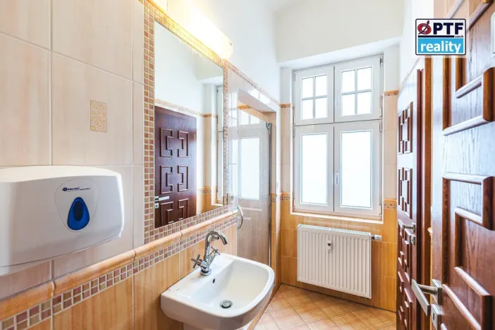 Pronájem bytu 2+kk, Plzeň, Krátká, 45 m2