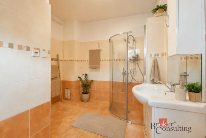Prodej rodinného domu, Rynholec, U Myslivny, 78 m2