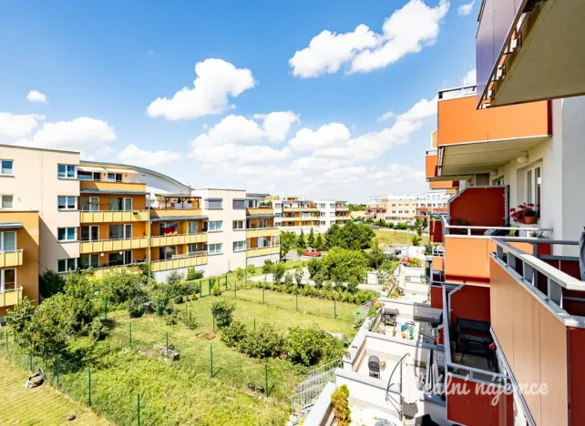 Prodej bytu 1+kk, Praha - Kyje, Sicherova, 33 m2
