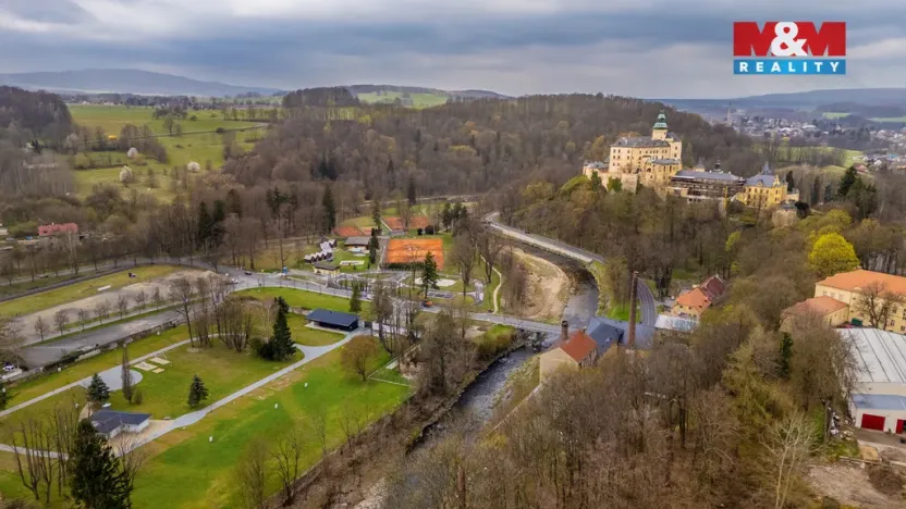 Prodej komerčního pozemku, Frýdlant, 1041 m2