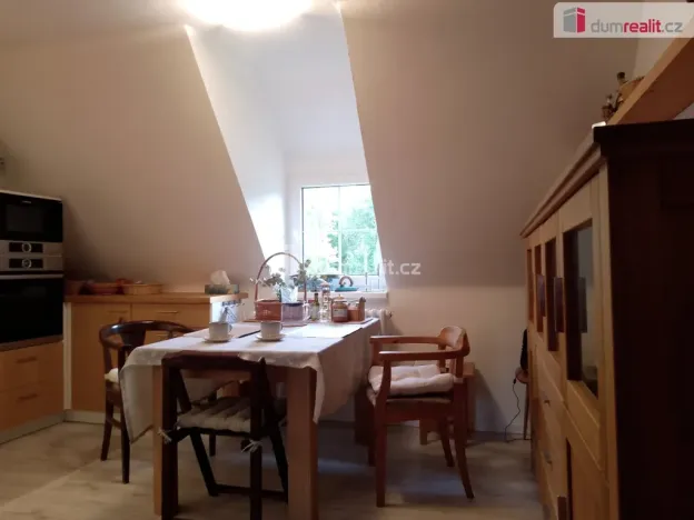 Prodej bytu 3+1, Karlovy Vary - Rybáře, Severní, 87 m2