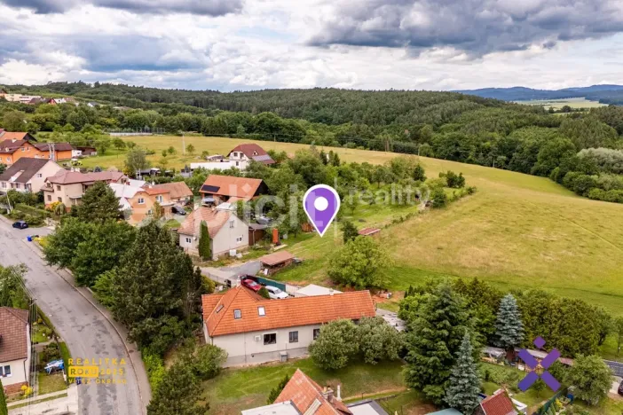 Prodej pozemku pro bydlení, Veselá, 700 m2