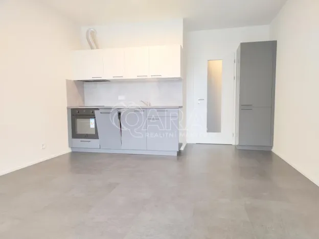 Prodej bytu 1+kk, Praha - Vysočany, Poděbradská, 32 m2