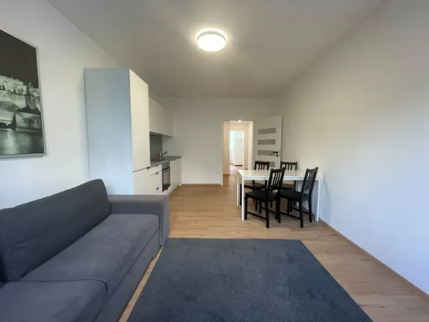 Pronájem bytu 3+kk, Praha - Vysočany, Novovysočanská, 73 m2