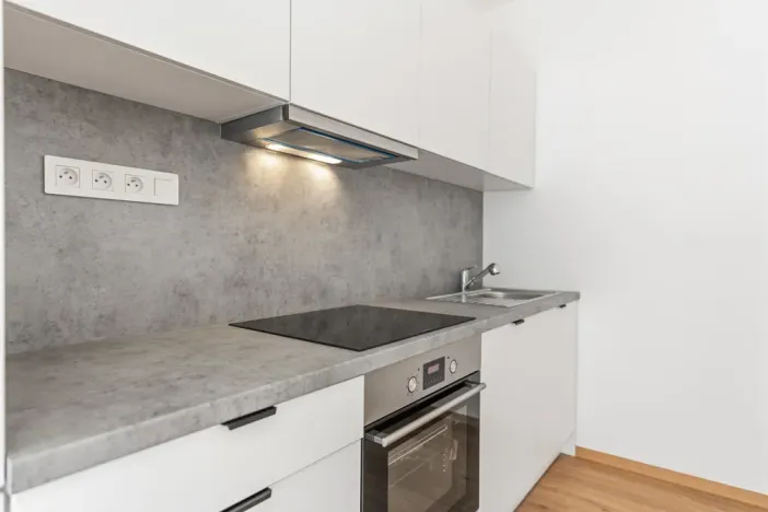 Pronájem bytu 3+kk, Praha - Vysočany, Novovysočanská, 73 m2
