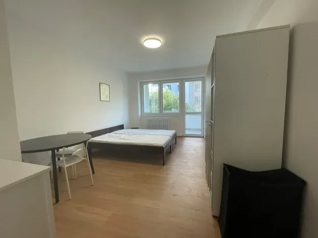 Pronájem bytu 3+kk, Praha - Vysočany, Novovysočanská, 73 m2