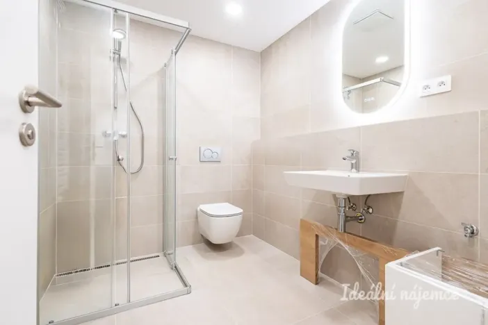 Pronájem bytu 1+kk, Praha - Chodov, Nebřenická, 33 m2