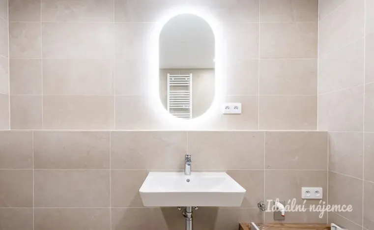 Pronájem bytu 1+kk, Praha - Chodov, Nebřenická, 33 m2