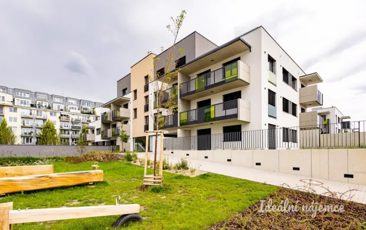 Pronájem bytu 1+kk, Praha - Chodov, Nebřenická, 33 m2
