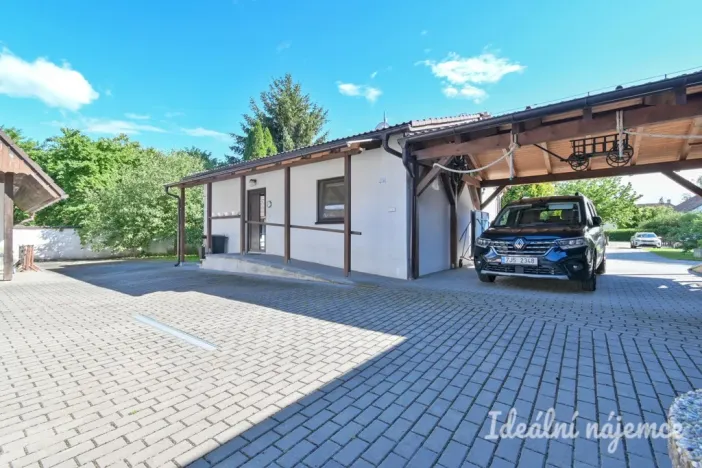 Pronájem bytu 2+kk, Krokočín, 60 m2