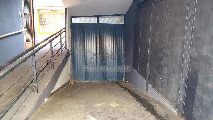 Pronájem garáže, Brno, 15 m2