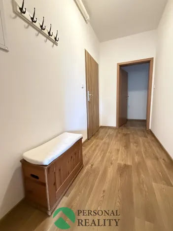 Pronájem bytu 2+kk, Karlovy Vary, Libušina, 66 m2