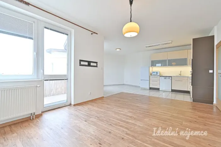 Pronájem bytu 2+kk, Brno, Bělohorská, 64 m2