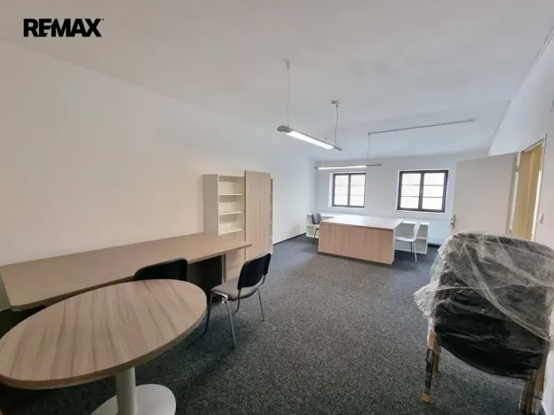 Prodej obchodního prostoru, Lanškroun, 750 m2