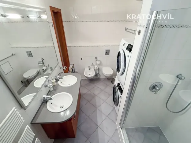 Pronájem bytu 3+kk, Praha - Podolí, Na hřebenech II, 119 m2