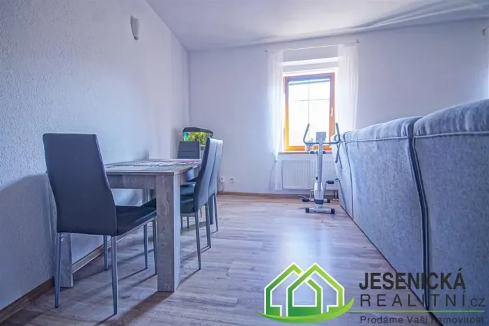 Pronájem bytu 2+kk, Žulová, Josefské náměstí, 71 m2
