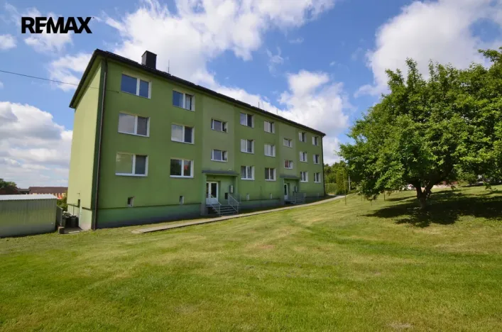 Prodej bytu 2+1, Domašov u Šternberka, 59 m2