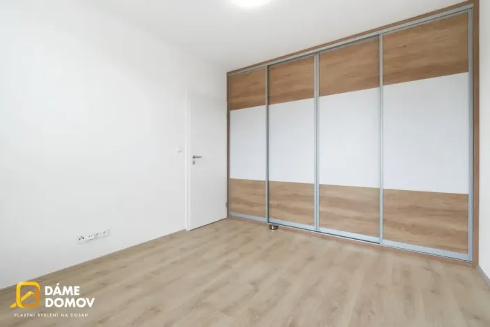 Pronájem bytu 2+kk, Zlín, Štefánikova, 63 m2
