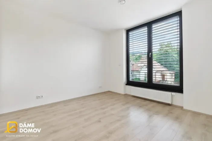 Pronájem bytu 2+kk, Zlín, Štefánikova, 63 m2