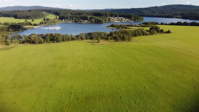 Prodej pozemku, Frymburk, 17984 m2