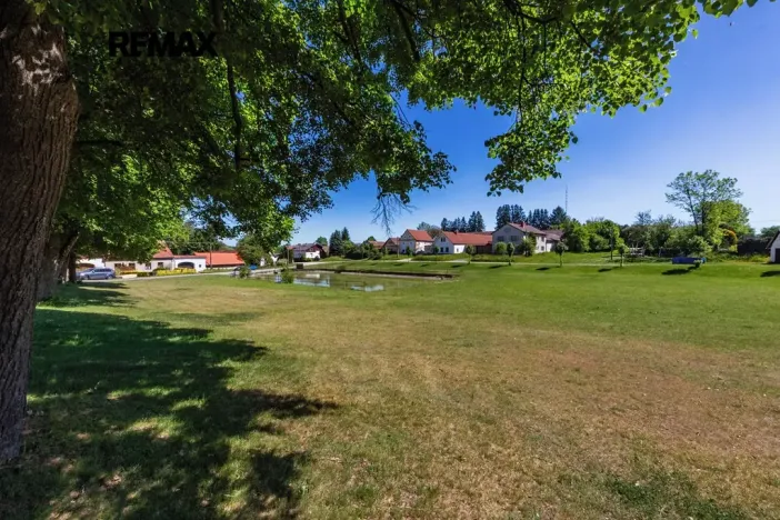 Prodej pozemku pro bydlení, Chýstovice, 1677 m2