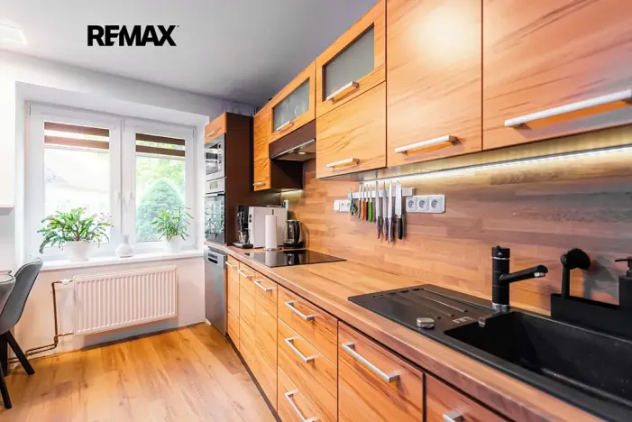 Prodej rodinného domu, Jedovnice, Havlíčkovo náměstí, 87 m2