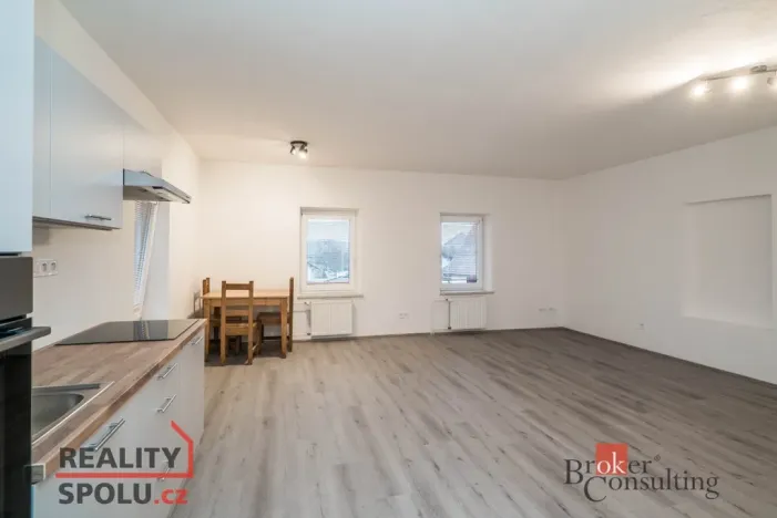 Pronájem bytu 2+kk, Lhotka, 60 m2