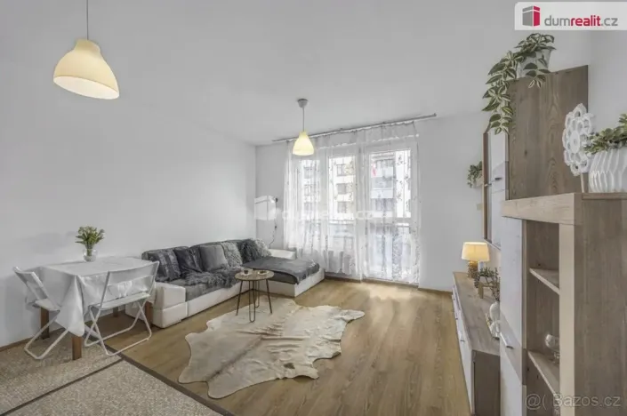 Pronájem bytu 1+kk, Praha - Čakovice, Bermanova, 42 m2