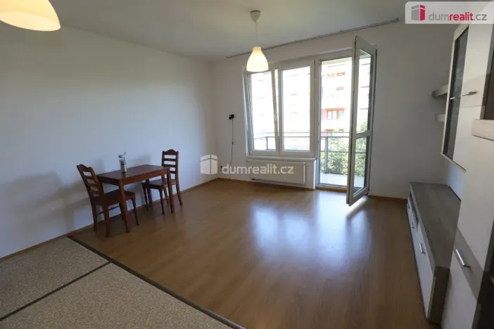 Pronájem bytu 1+kk, Praha - Čakovice, Bermanova, 42 m2
