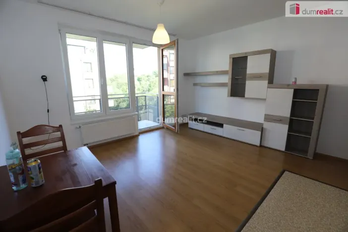Pronájem bytu 1+kk, Praha - Čakovice, Bermanova, 42 m2