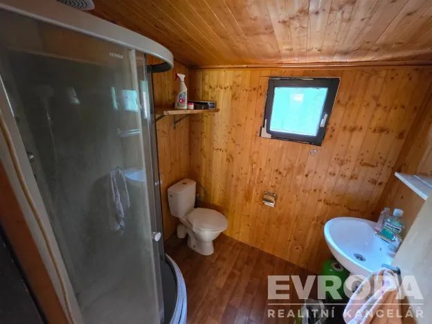 Pronájem chaty, Černošice, 36 m2