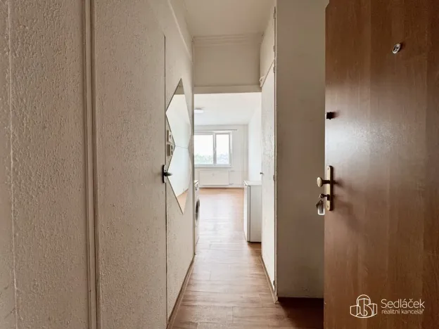 Pronájem bytu 1+kk, Sokolov, Jiřího z Poděbrad, 25 m2